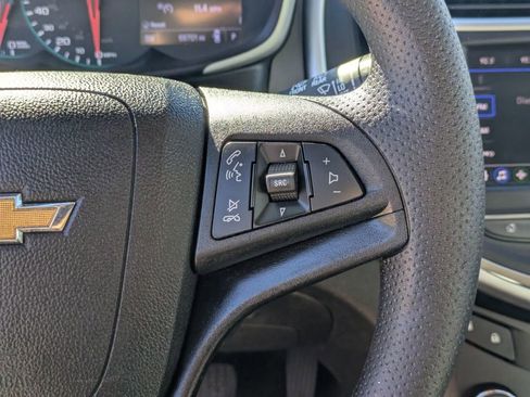 Used 2020 Chevrolet Sonic LT image 20