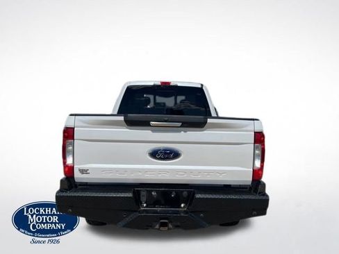 Used 2019 Ford F250 Lariat w/ Lariat Value Package image 6