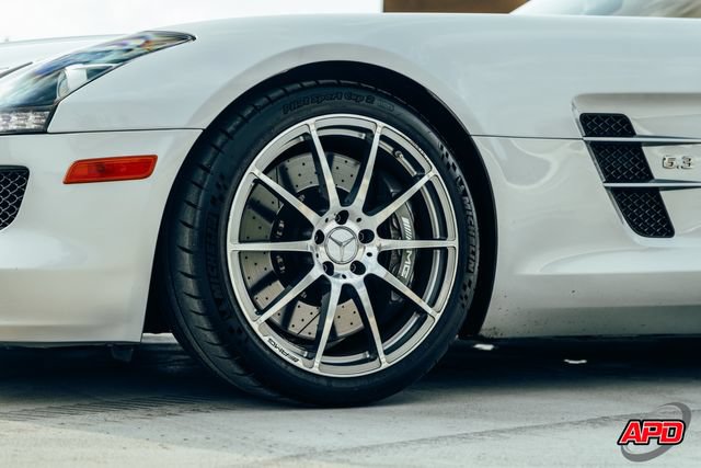 Used 2012 Mercedes-Benz SLS AMG Roadster image 63