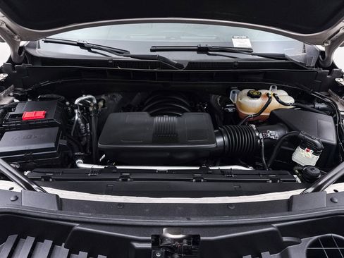 Used 2022 GMC Yukon SLT w/ SLT Premium Package image 10