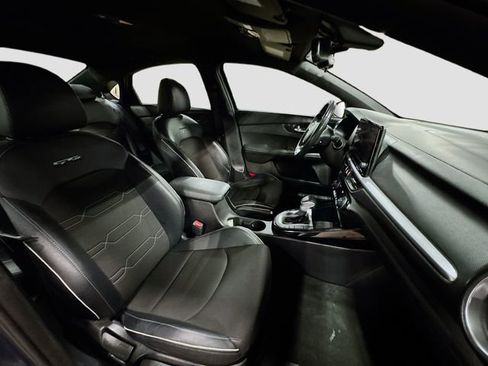 Used 2023 Kia Forte GT-Line image 30