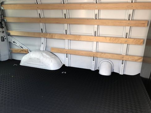 Used 2023 GMC Savana 2500 w/ Driver Convenience Package image 24