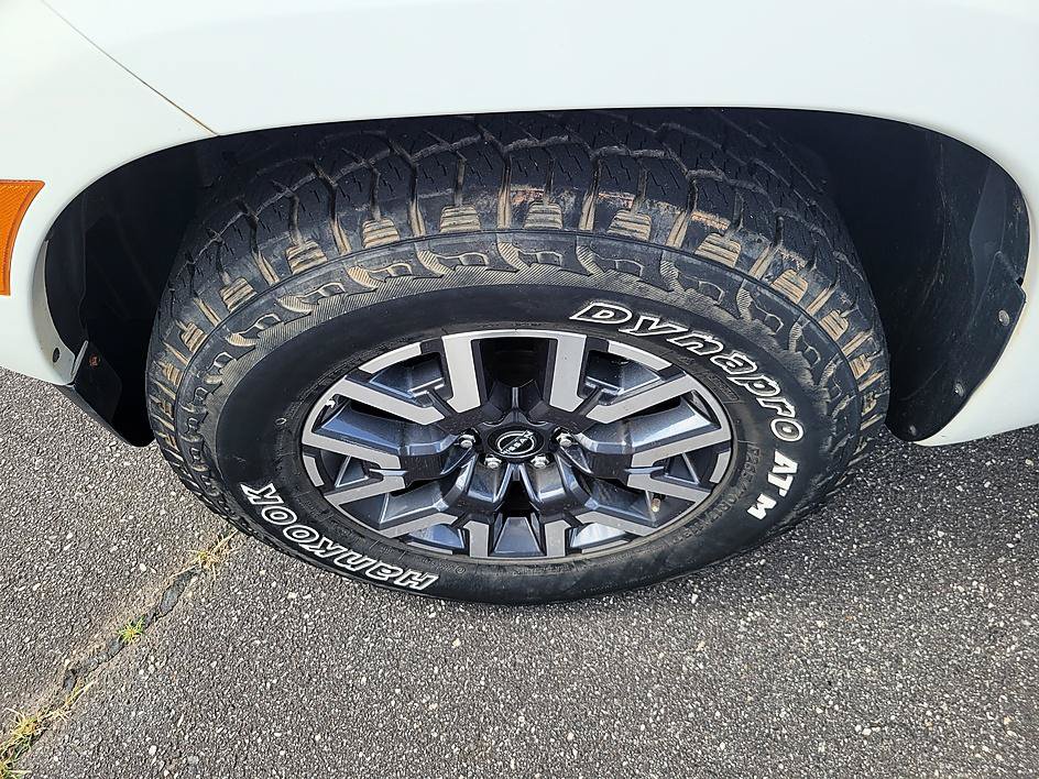 Certified 2022 Nissan Frontier SV RWD image 7