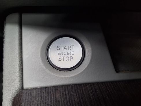 Used 2022 Audi Q5 2.0T Premium Plus image 21