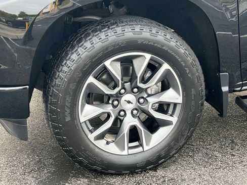 Used 2023 Chevrolet Silverado 1500 RST w/ Z71 Off-Road Package image 32