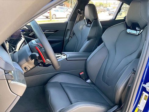 New 2026 BMW M5 w/ Executive Package image 8