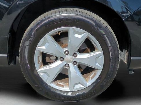 Used 2015 Subaru Forester 2.5i Limited w/ Popular Package #2 image 11