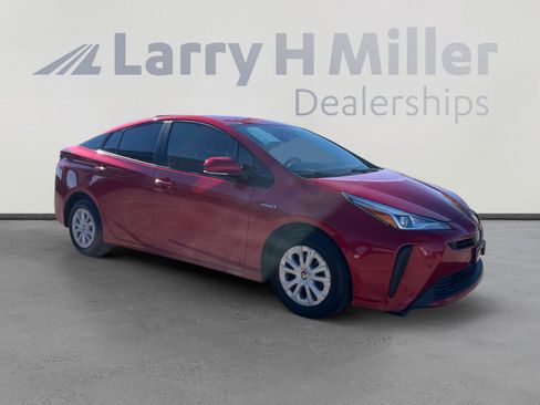 Used 2019 Toyota Prius image 7