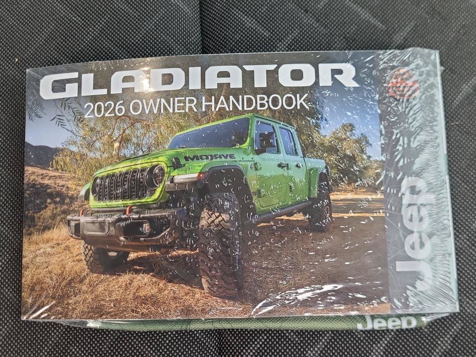 Used 2026 Jeep Gladiator Mojave AWD/4WD image 36
