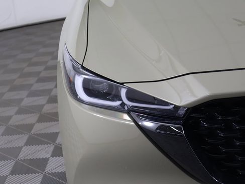 Used 2024 MAZDA CX-5 Carbon Edition image 15