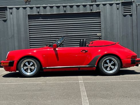 Used 1989 Porsche 911 Speedster RWD image 2