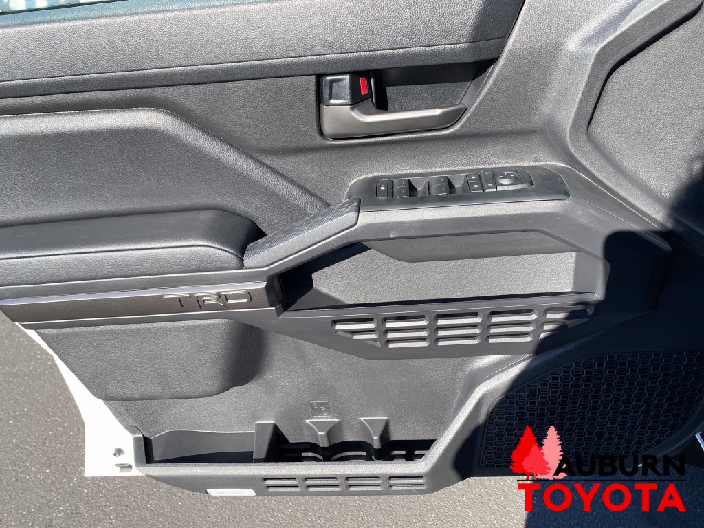 New 2026 Toyota Tacoma TRD Off-Road AWD/4WD image 9