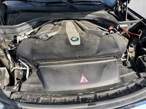 Used 2015 BMW X5 xDrive50i image 17