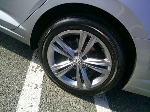 Used 2019 Volkswagen Jetta R-Line image 82