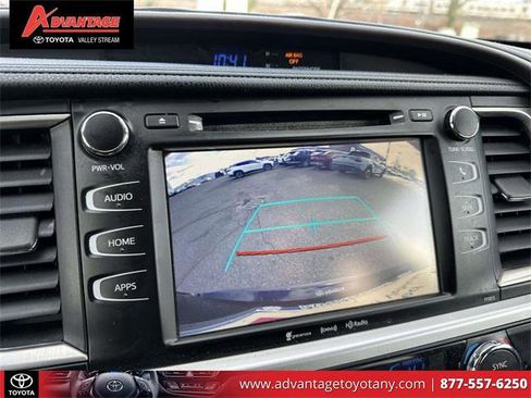 Certified 2019 Toyota Highlander Plus image 33
