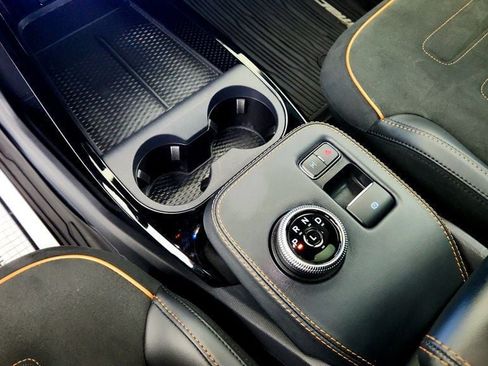 Used 2022 Ford Mustang Mach-E GT AWD/4WD image 17