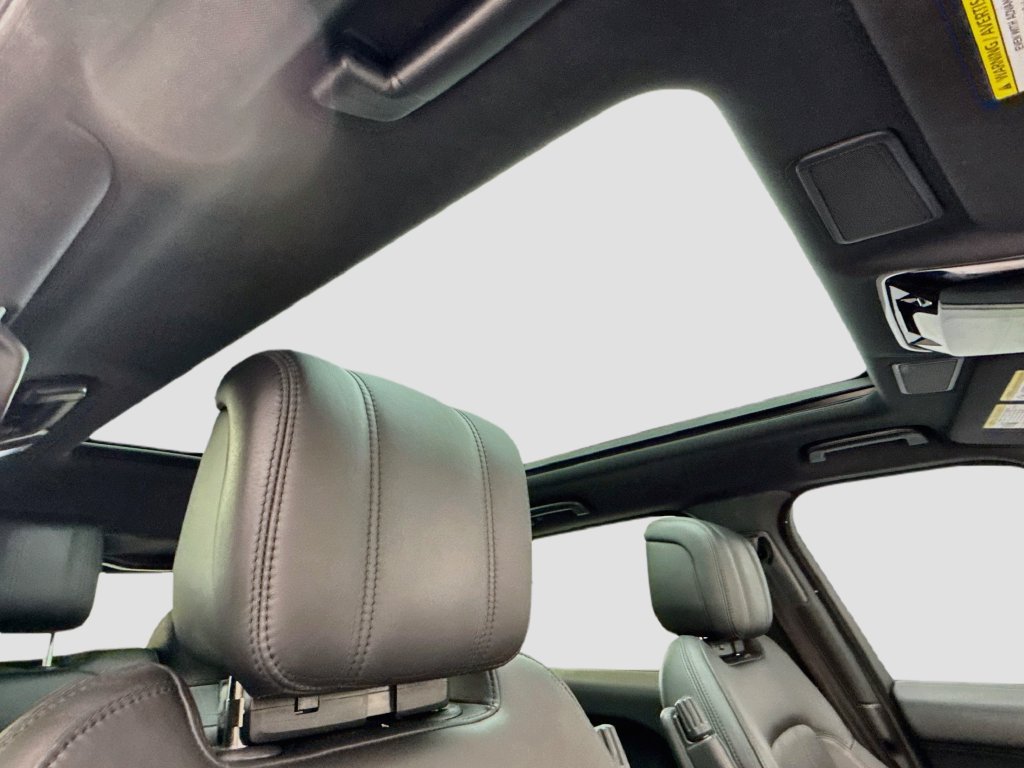 Used 2019 Land Rover Range Rover Sport HSE AWD/4WD image 17
