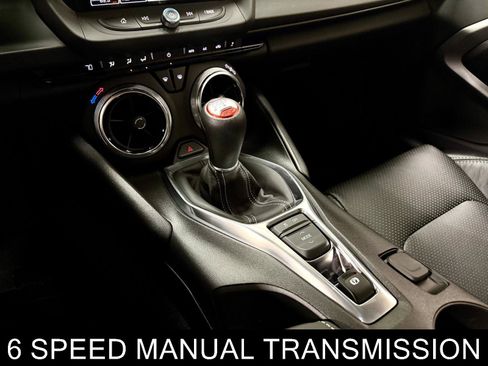 Used 2018 Chevrolet Camaro SS RWD image 23