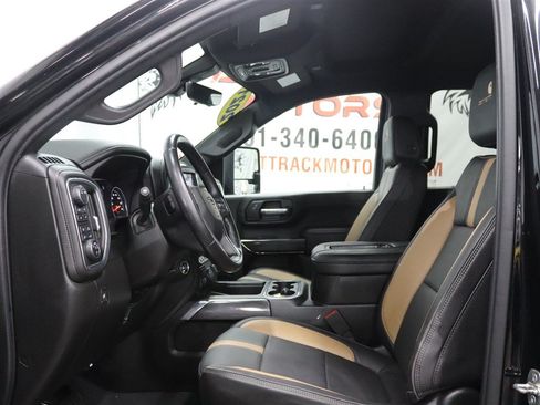 Used 2021 Chevrolet Silverado 2500 LTZ w/ Carhartt Edition AWD/4WD image 16
