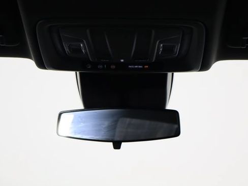 Used 2023 Chevrolet Silverado 1500 LT AWD/4WD image 24