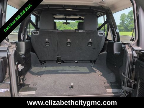 Used 2018 Jeep Wrangler Unlimited Sport AWD/4WD image 21