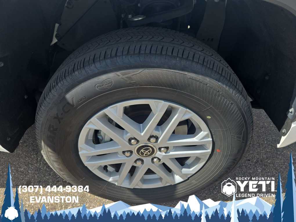 Used 2023 Toyota Tundra SR5 AWD/4WD image 9