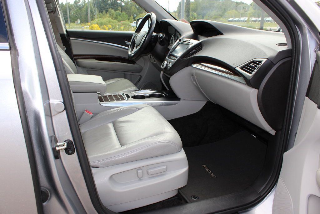 Used 2018 Acura MDX FWD image 10
