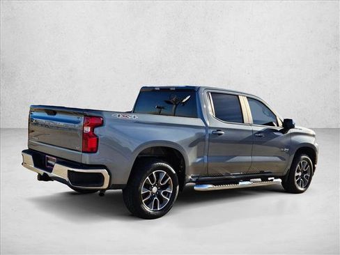 Used 2020 Chevrolet Silverado 1500 LT w/ Texas Edition image 5
