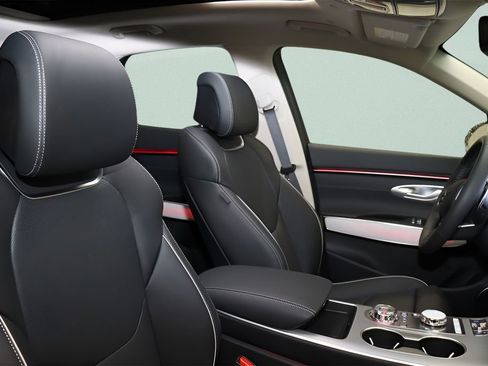 New 2026 Genesis GV70 2.5T Advanced image 15