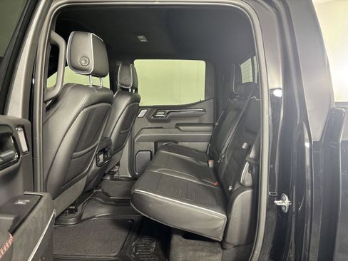 Used 2022 GMC Sierra 1500 AT4X image 16