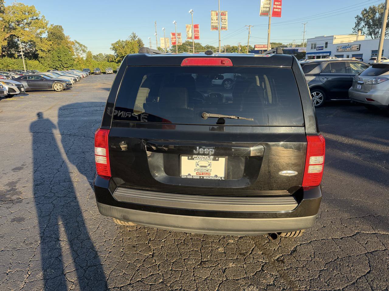 Used 2014 Jeep Patriot High Altitude FWD image 7