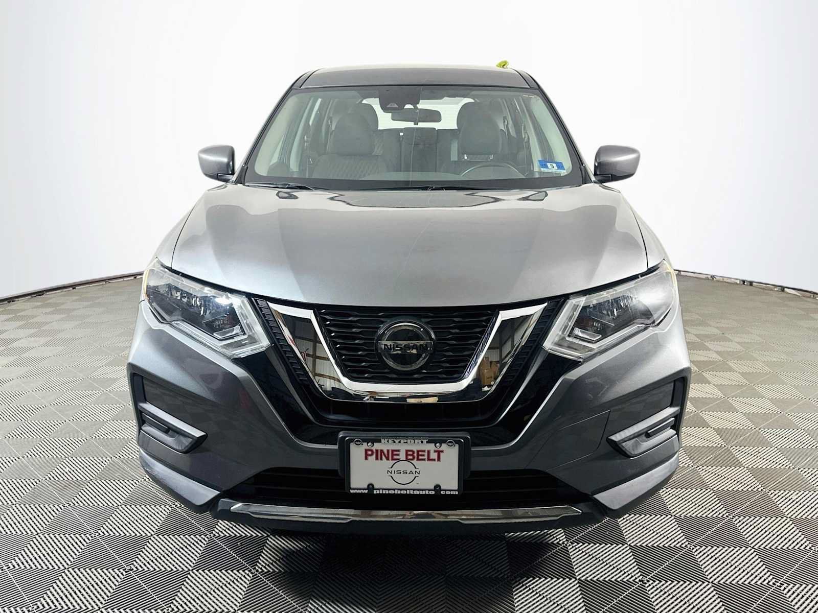 Used 2020 Nissan Rogue S AWD/4WD image 2