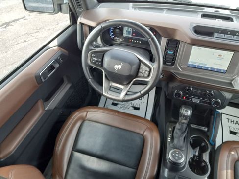 Used 2023 Ford Bronco Outer Banks image 12