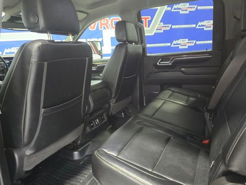 Used 2024 Chevrolet Silverado 3500 LT w/ Convenience Package image 39