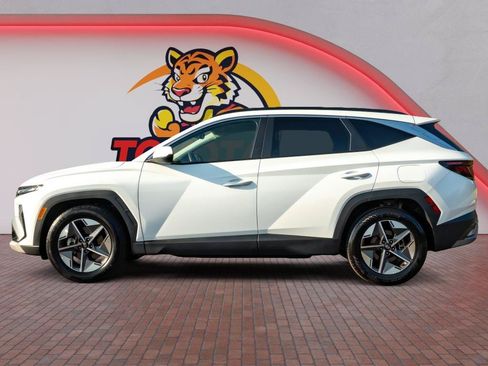 Used 2025 Hyundai Tucson SEL FWD image 9