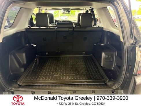 Used 2020 Toyota 4Runner Venture w/ Moonroof Package AWD/4WD image 10