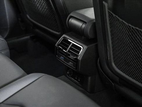 Certified 2025 Audi Q3 2.0T Premium w/ Convenience Package image 18