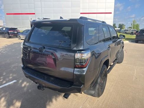 Used 2022 Toyota 4Runner SR5 Premium w/ Moonroof Package RWD image 3