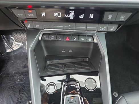 Used 2025 Audi A3 2.0T Premium w/ Black Optic Package image 27