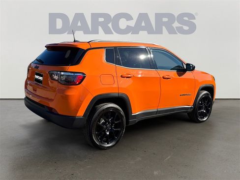 New 2026 Jeep Compass Latitude image 7