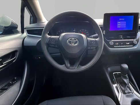 Certified 2025 Toyota Corolla LE w/ Convenience Package FWD image 6