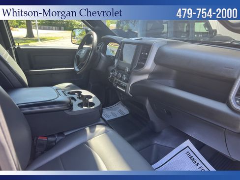 Used 2021 RAM 2500 Tradesman w/ Chrome Appearance Group AWD/4WD image 12