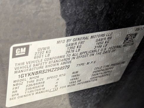 Used 2017 Cadillac XT5 Luxury w/ Driver Awareness Package image 20