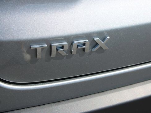 New 2026 Chevrolet Trax LT w/ Driver Confidence Package FWD image 14