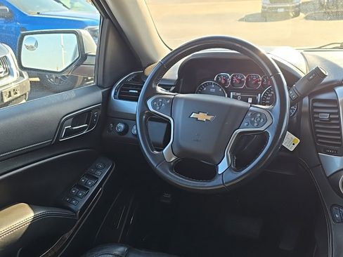 Used 2019 Chevrolet Tahoe LT image 14