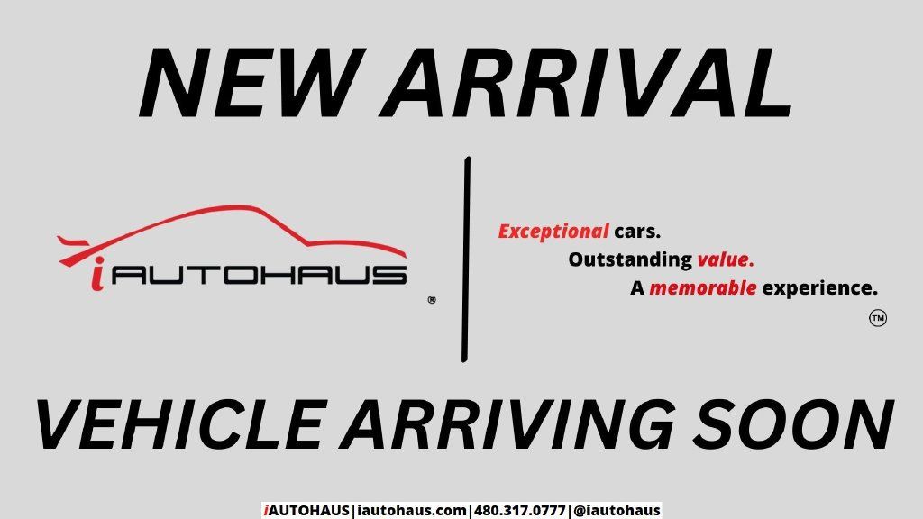 Used 2018 Porsche Cayenne Platinum Edition w/ Premium Package AWD/4WD image 2