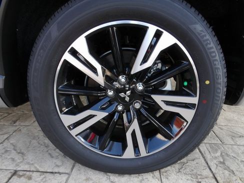 New 2026 Mitsubishi Eclipse Cross SEL image 12