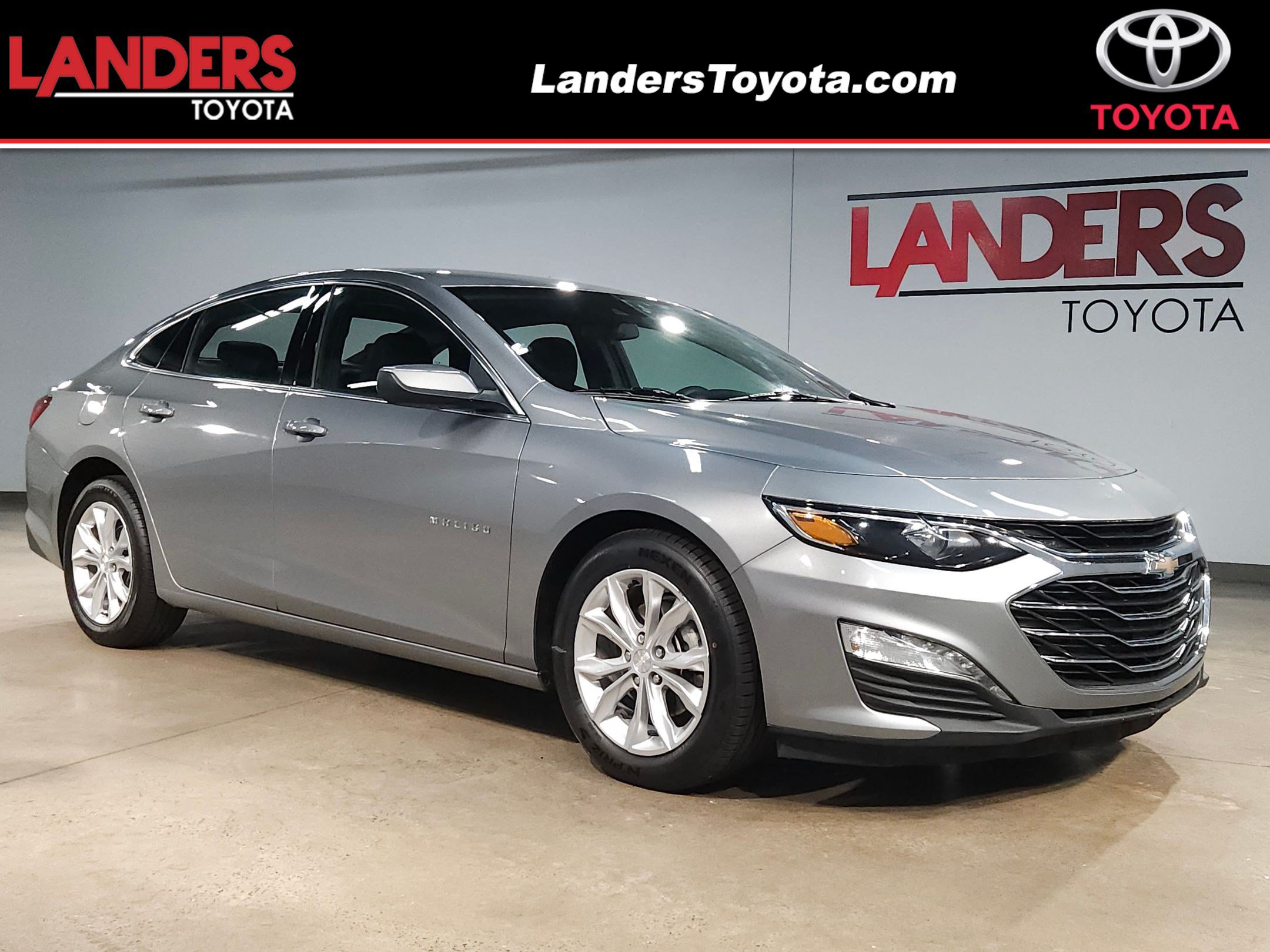 Used 2024 Chevrolet Malibu LT FWD image 1