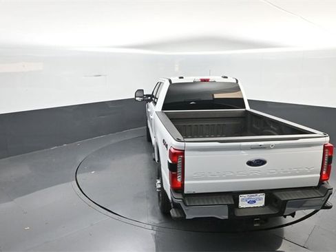 Certified 2025 Ford F350 Lariat image 23