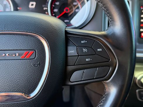 Used 2022 Dodge Charger SXT image 28